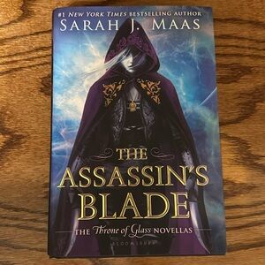The Assassin’s Blade (Throne of Glass series) Hardcover by Sarah J. Maas